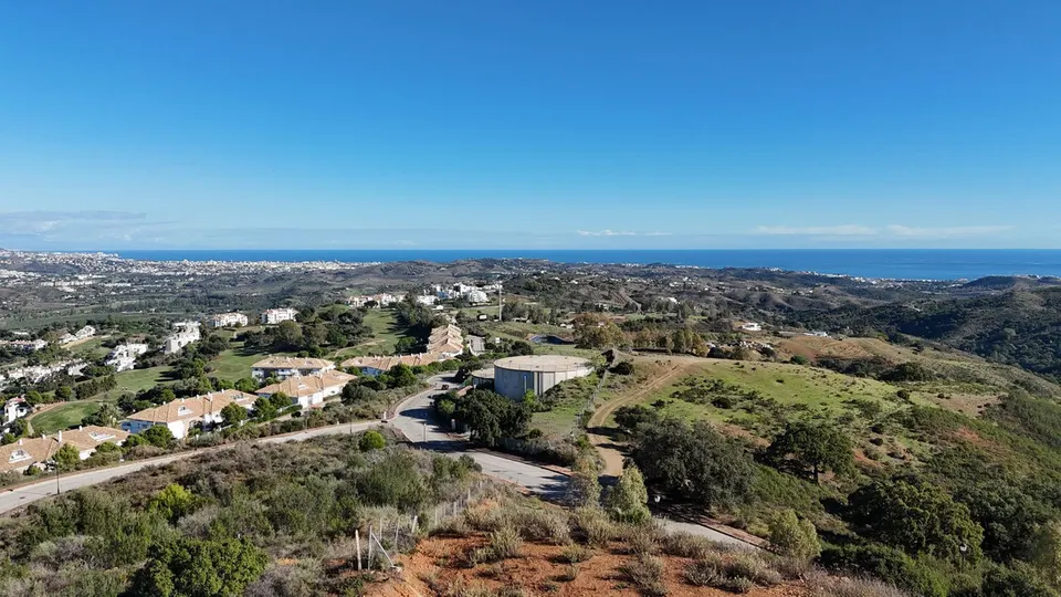 Parcela exclusiva en La Cala Golf, Mijas - Vistas al mar y golf