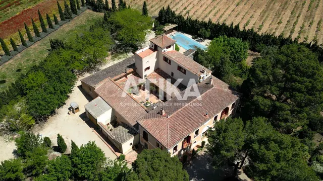 ESPECTACULAR MASÍA RURAL VENTA CON LICENCIA TURÍSTICA EN VIG - foto 4