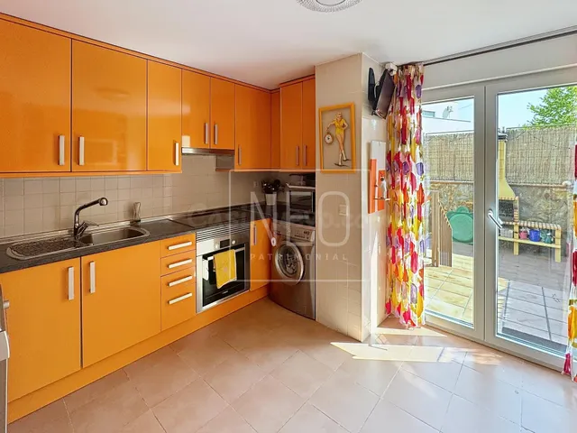 UNIFAMILIAR ADOSADO EN ARGANDA DEL REY. - foto 5