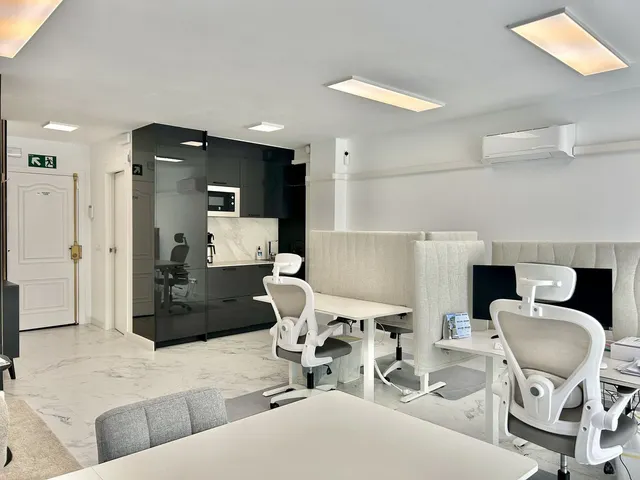 Oficina 49m² en venta - Centro — 15