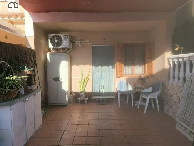 APIHOUSE VENDE CASA TIPO DÚPLEX EN ORIHUELA COSTA. PRECIO DE - foto 3