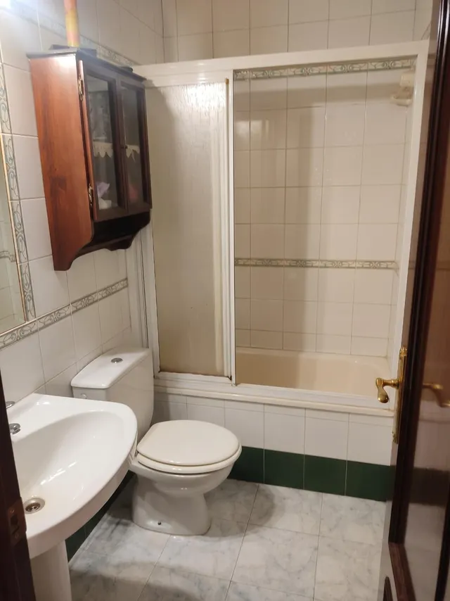 Espectacular vivienda reformada en Lepe – amplitud, elegancia y encanto andaluz — 13