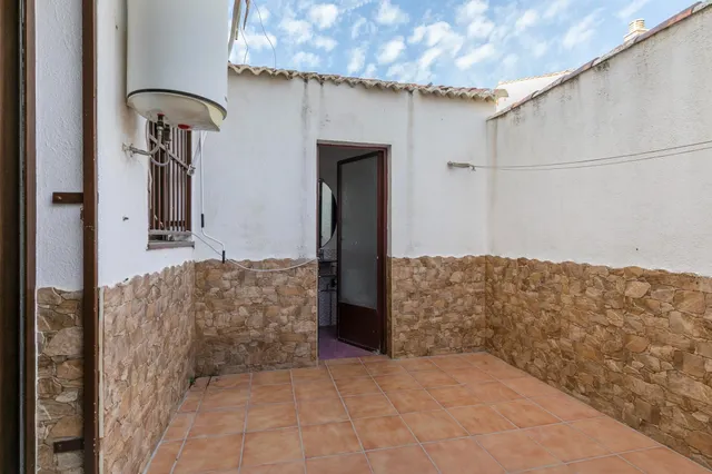 ¡OPORTUNIDAD EN ÍLLORA! Amplia casa adosada con parking y zonas verdes ✨ — 20