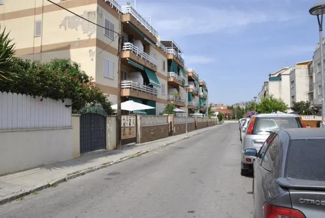 Se vende plaza de parking en Cunit pueblo a 5 min. andando de la playa. — 13