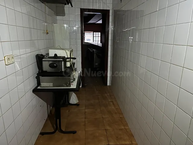 Amplio Local Comercial en Venta en el centro de Armilla (BAR - foto 5