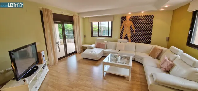 Espectacular Chalet de Lujo en la Exclusiva Urbanización Llop Mari — 5