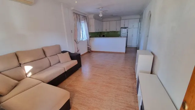Chalet pareado de 3 dormitorios con solárium y piscina comunitaria - zona guardamar, la mata - — 16