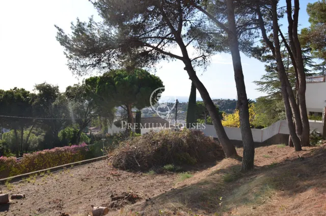 Casa en venta para reformar con vistas al mar en Cabrils — 25