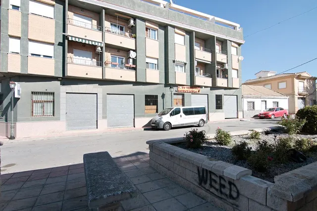 Local de 82 metros cuadrados ubicado en Vegas del Genil (Ambroz) — 11