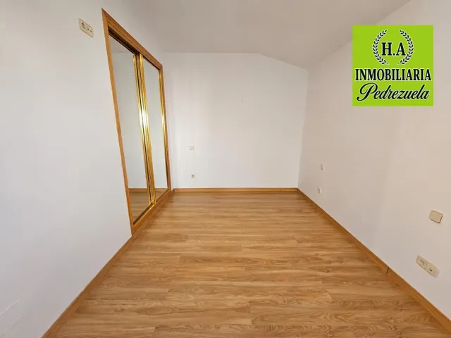 APARTAMENTO CON TERRAZA EN PEDREZUELA !!! — 14