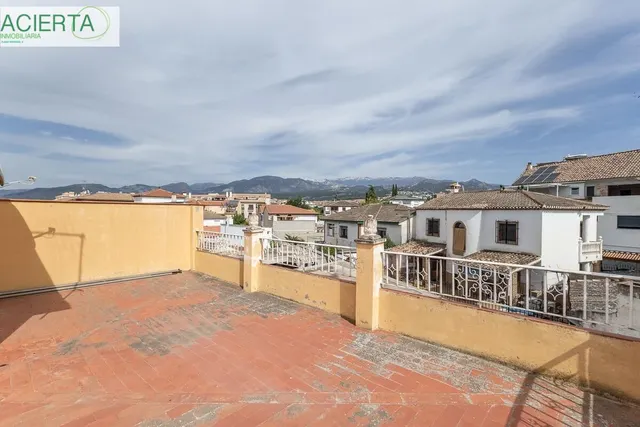 CHALET ADOSADO EN OGIJARES ( GRANADA) — 42