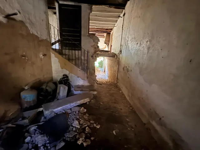 Oportunidad!! Casa grande esquinera a Santa Coloma de queralt por 105.000eur con muchas posibilidades. — 31