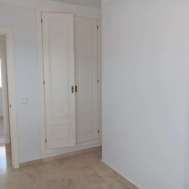 ATICO CON TERRAZA ALQUILER ANUAL — 21