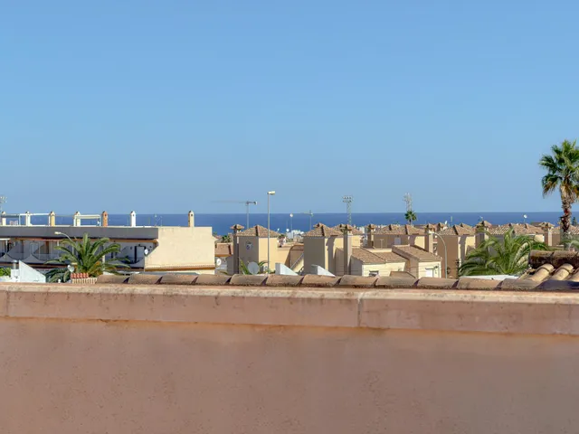 Playa Flamenca! Encantador Bungalow con gran terraza y vistas despejadas + Solarium privado con vistas al mar + Piscina comunitaria + Parking comunitario — 28