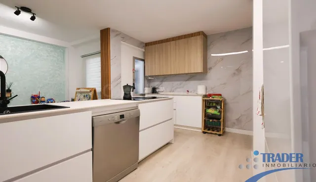 Piso 3 habitaciones 87m² en venta - Casco Antiguo - foto 4