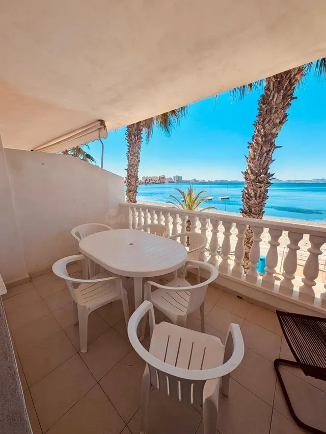 Despierta cada día frente al Mar Menor: Dúplex exclusivo en  - foto 4
