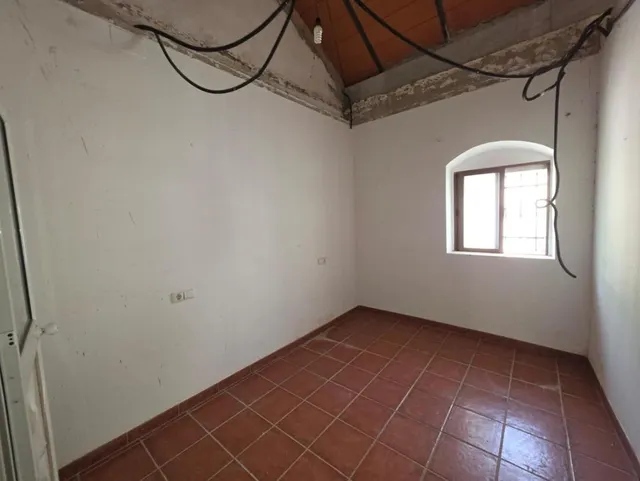 Casa de una planta de 88 m2 con patio en Prado del Rey — 8