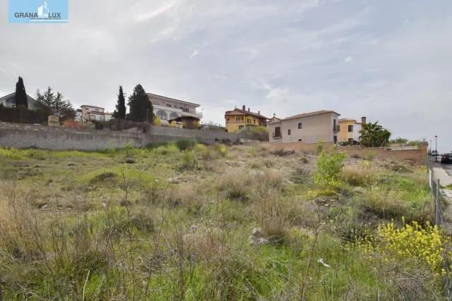 PARCELA EDIFICABLE EN EL BARRIO DE MONACHIL — 10