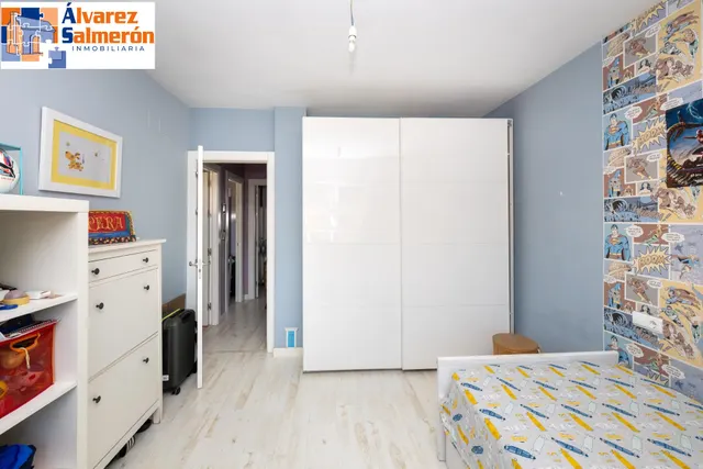 Adosado 3 habitaciones 195m² en venta - Vega de granada zona noroeste — 28