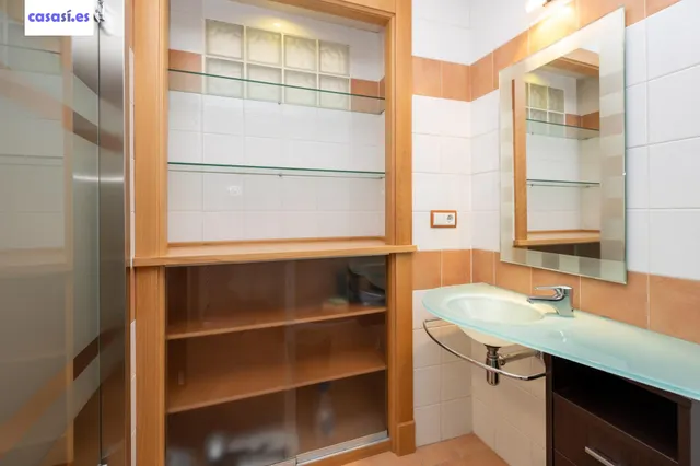Casa exclusiva junto a Acera del Darro. Pleno centro de Granada. Seminueva y con ascensor propio — 30