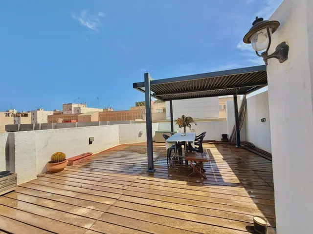 Atico con terraza junto Corte Ingles Alicante, posible parking también. — 12