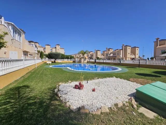 APARTAMENTO CON 2 HAB EN LOMAS DE CABO ROIG — 16