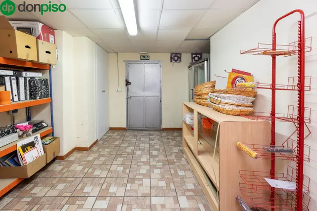 LOCAL COMERCIAL EN EL CHARCÓN — 15