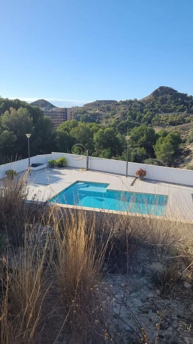 Parcela urbana en Montiboli a 850 metros de la playa. — 9