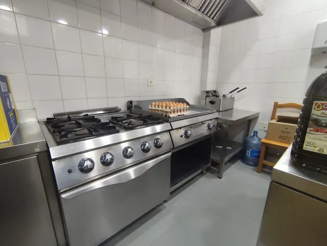 Restaurante 150m² en venta - Centro — 6