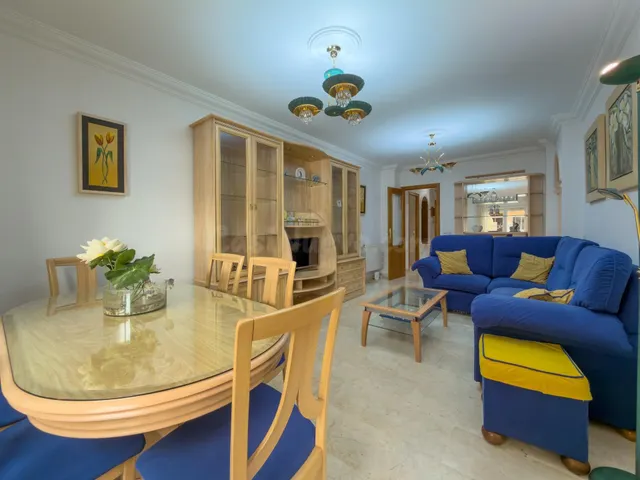 Vive a tu ritmo en Armilla. Gran piso exterior de 3 habitaci
