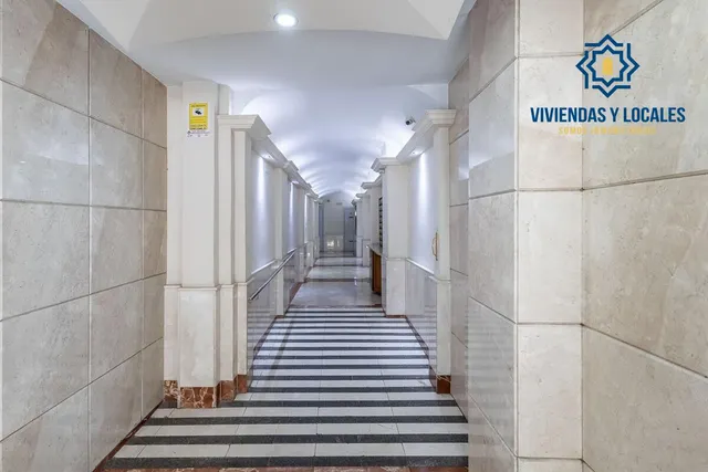 PISO EN PEDRO ANTONIO DE ALARCON — 25