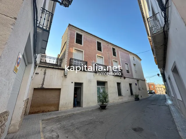 GRAN CASA A LA VENTA EN AGULLENT — 18
