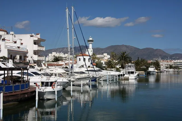 Empuriabrava | Dúplex a 50 m de la playa con vistas al mar,  - foto 3