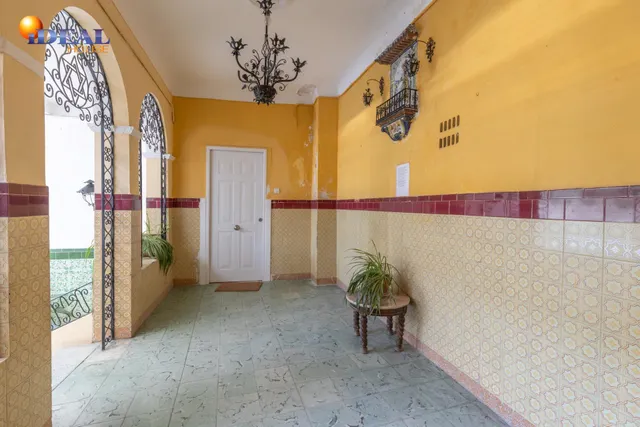 Edificio en venta completo junto a Gran Vía- Bajo Albaicín — 8