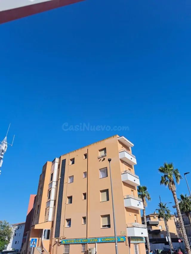 Piso en Avinguda de Grècia - foto 2