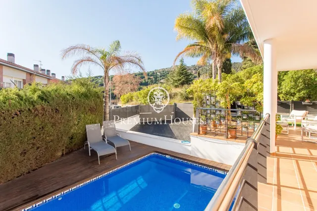 Casa en venta en Vilassar de Dalt con espectaculares vistas - foto 4