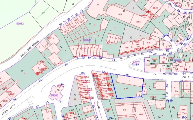 SE VENDE PARCELA EN EL CENTRO URBANO DE PEDREZUELA