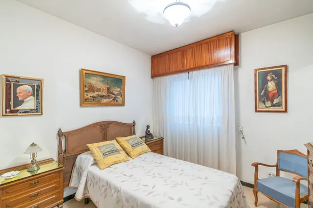 ESPECTACULAR VIVIENDA EN ACERA DEL DARRO — 42