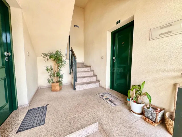 ESTUPENDO PISO DE VENTA EN ORIHUELA SEMINUEVO, CON GARAJE, R - foto 2