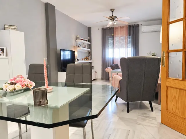 Tu próximo plan empieza en este patio: casa en Ambroz — 6
