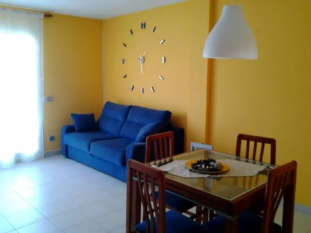 ALQUILER DE VERANO PISO DE 3 habitaciones EN PRIMERA LINEA DE MAR- EN CUNIT DOR — 4