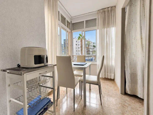 Coqueto apartamento en Isabel Manoja (Torremolinos) — 9