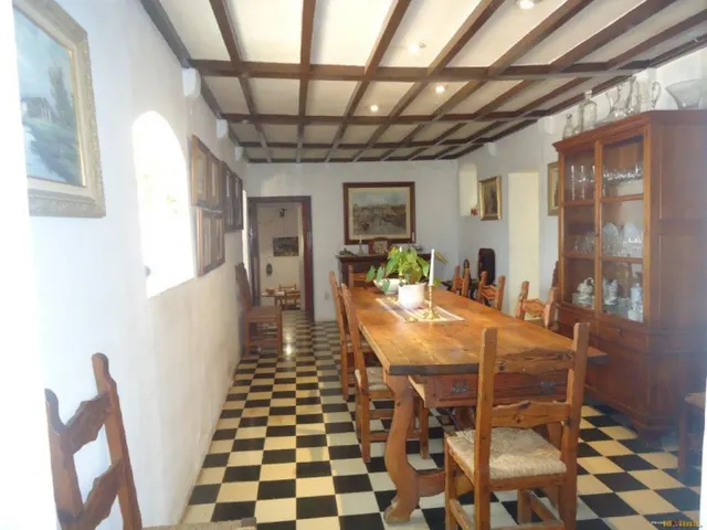 FINCA SEÑORIAL EN VENTA EN GÉNOVA — 31