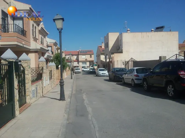 Bonita parcela en Huétor Vega — 8