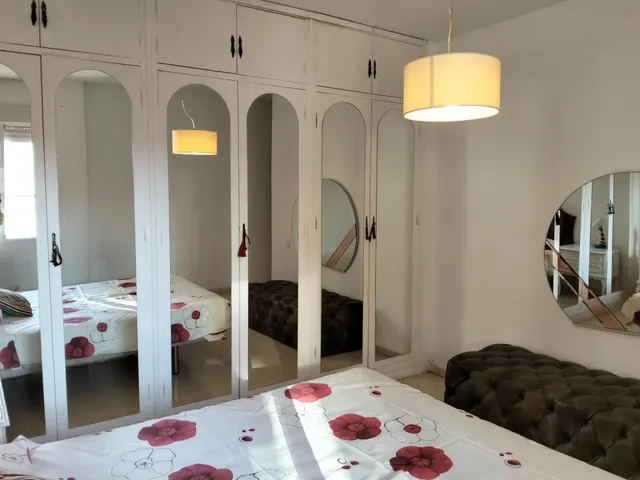Se alquila habitaciones — 13