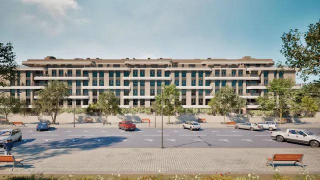 PRIME LOCATION IN MALAGA — 14