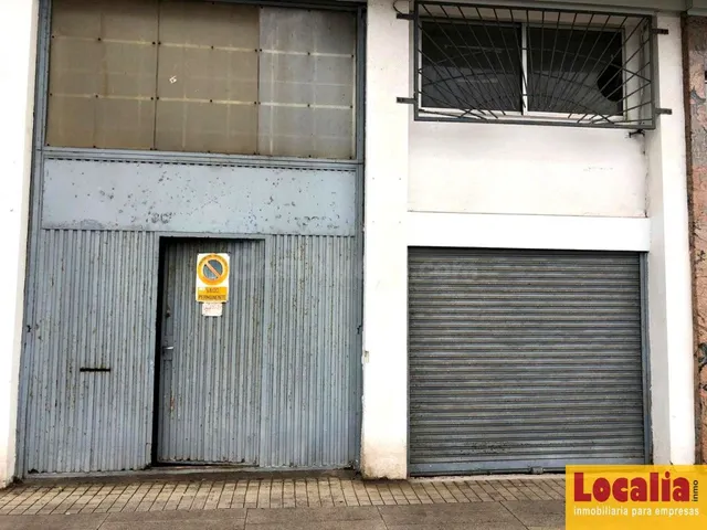 Amplio local comercial zona premiun de Santander - foto 2
