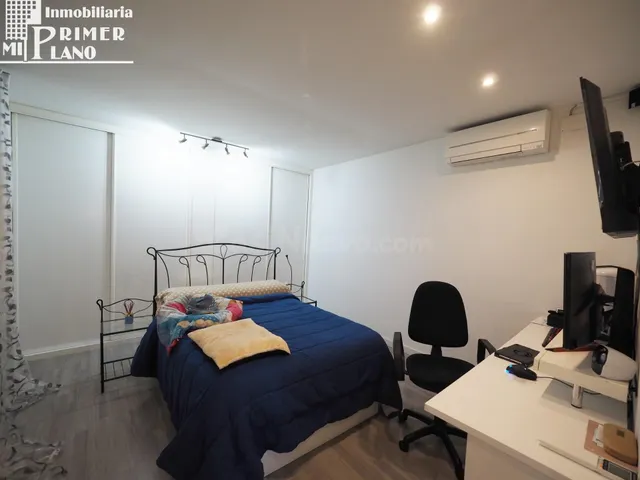 Se vende casa de 2 plantas en la zona centro de Tomelloso - foto 5