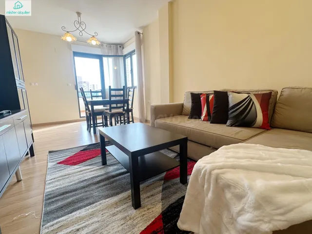 APARTAMENTO IMPECABLE A DOS MINUTOS DE LA PLAYA CON PISCINA  - foto 4