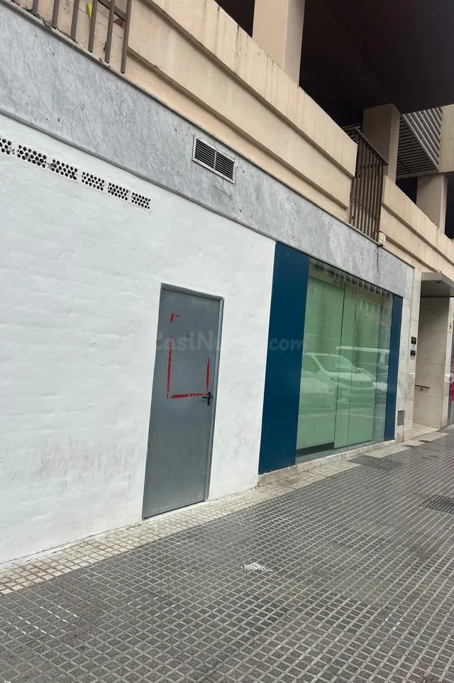 Local comercial 188m² en venta - Vialia - foto 2